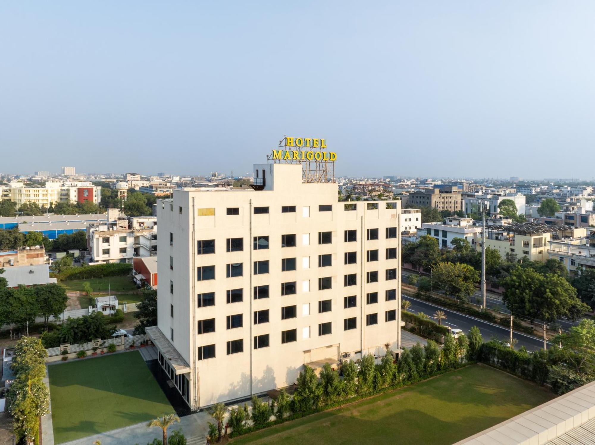 Hotel Marigold Jaipur Ngoại thất bức ảnh