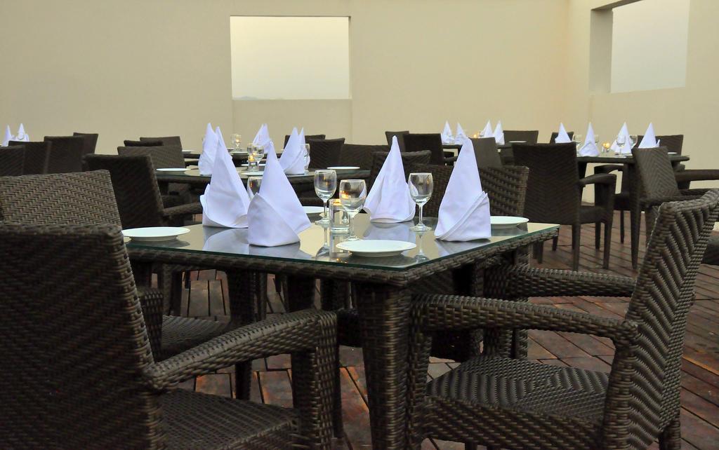 Hotel Marigold Jaipur Ngoại thất bức ảnh