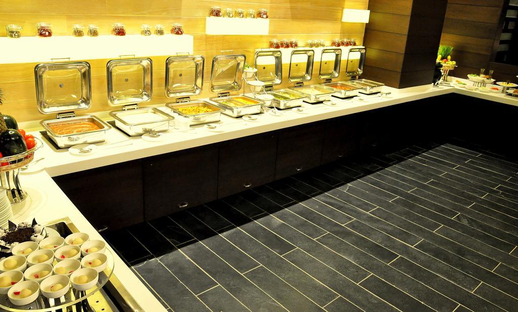 Hotel Marigold Jaipur Ngoại thất bức ảnh
