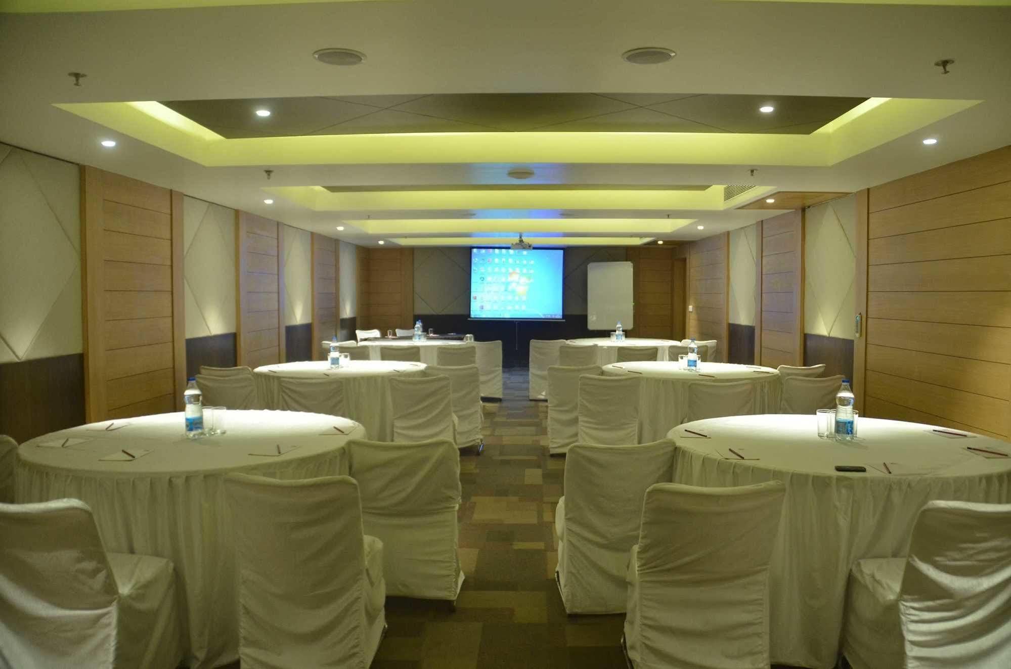 Hotel Marigold Jaipur Ngoại thất bức ảnh