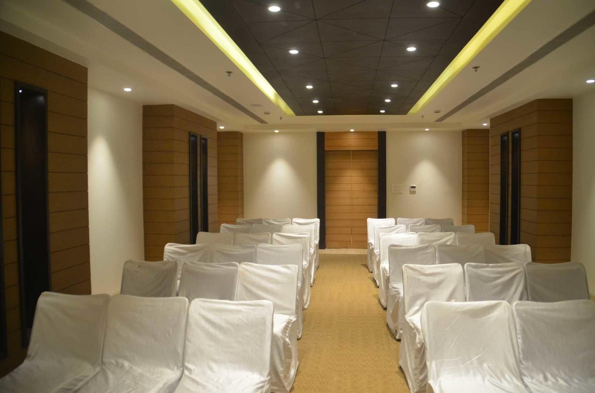 Hotel Marigold Jaipur Ngoại thất bức ảnh